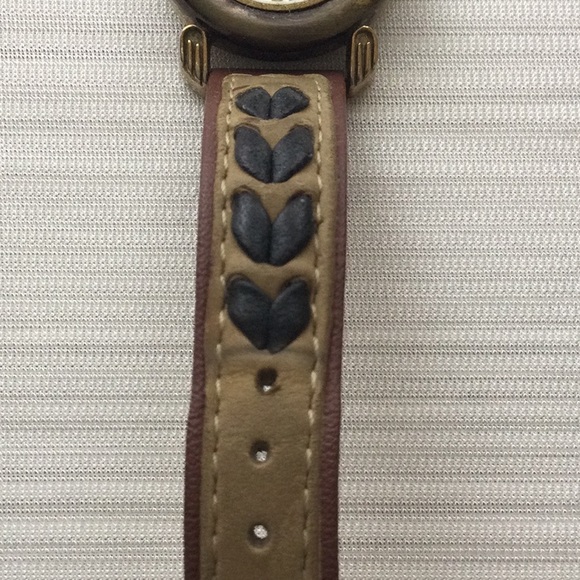 Legend Quartz Watch - Picture 4 of 8
